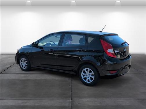 2012 Hyundai Accent GS