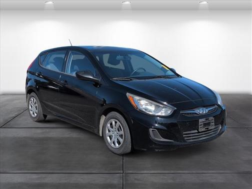 2012 Hyundai Accent GS