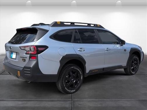 Ice Silver Metallic 2025 Subaru Outback Wilderness