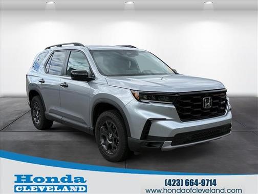 Lunar Silver Metallic 2025 Honda Pilot