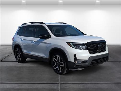 2023 Honda Passport AWD Elite