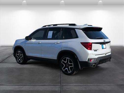 2023 Honda Passport AWD Elite