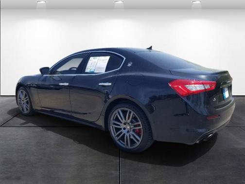 2018 Maserati Ghibli S