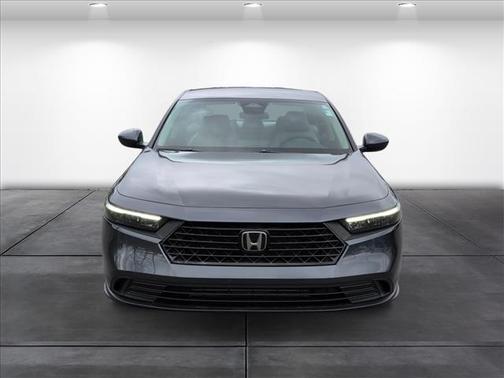 2025 Honda Accord LX 1.5T
