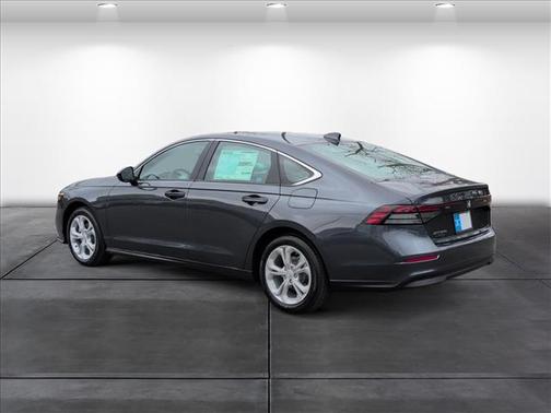 2025 Honda Accord LX 1.5T