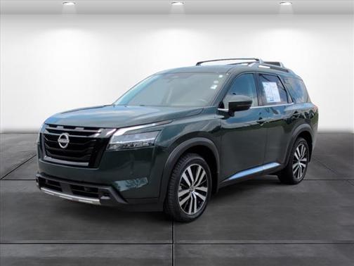 2023 Nissan Pathfinder Platinum 4WD