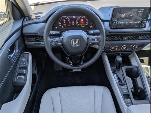2025 Honda Accord LX 1.5T
