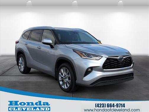 2022 Toyota Highlander Hybrid Limited