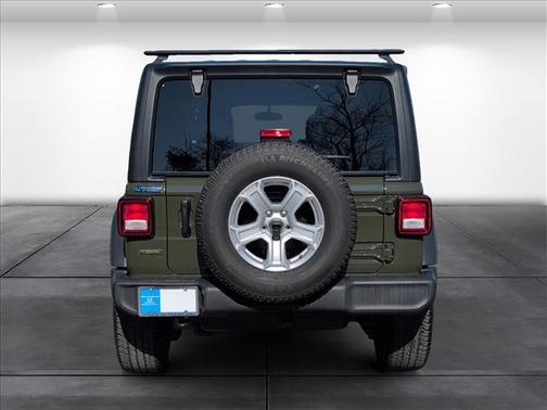 2022 Jeep Wrangler Unlimited Sport