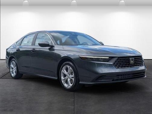 2025 Honda Accord LX 1.5T