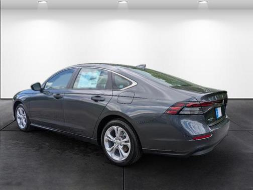 2025 Honda Accord LX 1.5T
