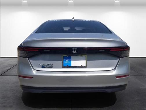 2023 Honda Accord LX 1.5T