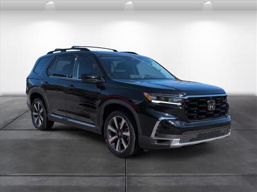 2023 Honda Pilot AWD Elite