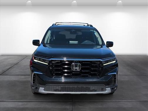 2023 Honda Pilot AWD Elite