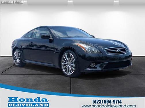 2015 INFINITI Q60 Journey