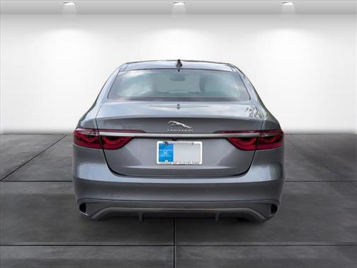 2024 Jaguar XF R-Dynamic SE P250 AWD Automatic
