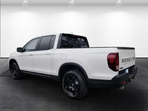2025 Honda Ridgeline Black