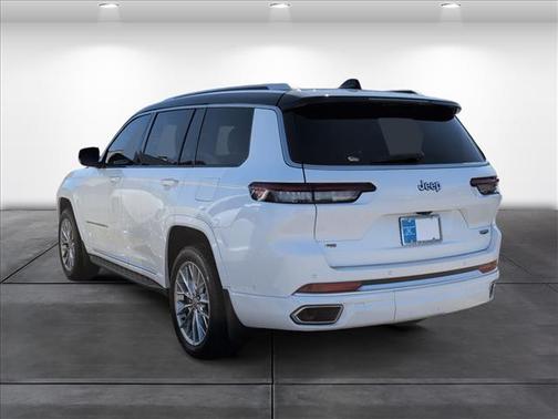 2022 Jeep Grand Cherokee L Summit