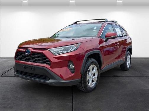2020 Toyota RAV4 Hybrid XLE
