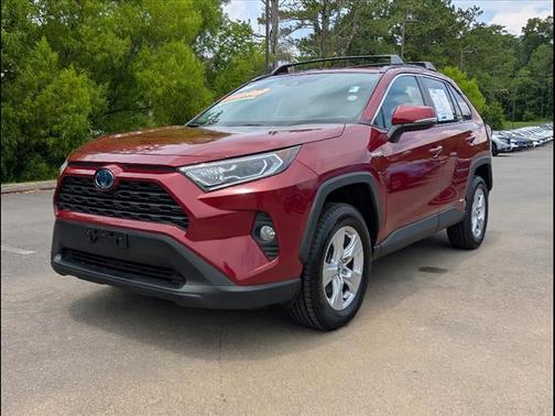 2020 Toyota RAV4 Hybrid XLE