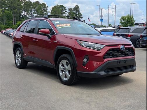 2020 Toyota RAV4 Hybrid XLE