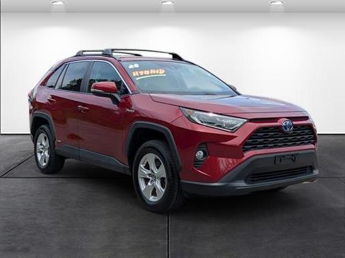 2020 Toyota RAV4 Hybrid XLE