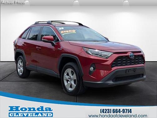 2020 Toyota RAV4 Hybrid XLE