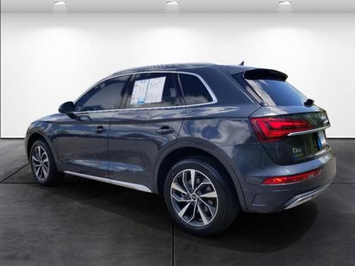 2021 Audi Q5 45 Premium Plus