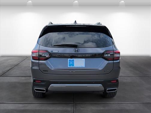 2026 Honda Pilot Touring 8-Passenger