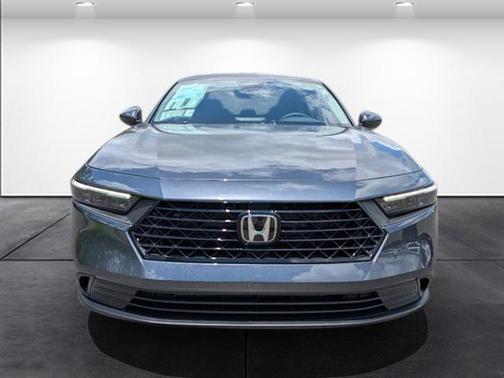 2025 Honda Accord LX 1.5T