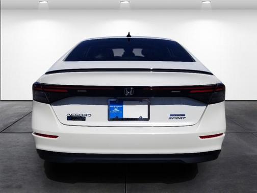 2025 Honda Accord Hybrid Base