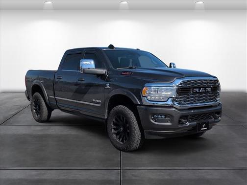 2024 RAM 2500 Limited Crew Cab 4x4 6'4' Box