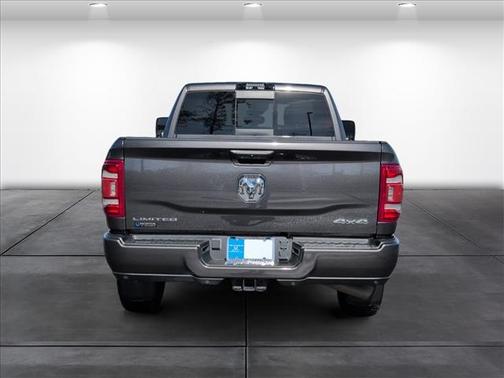 2024 RAM 2500 Limited Crew Cab 4x4 6'4' Box