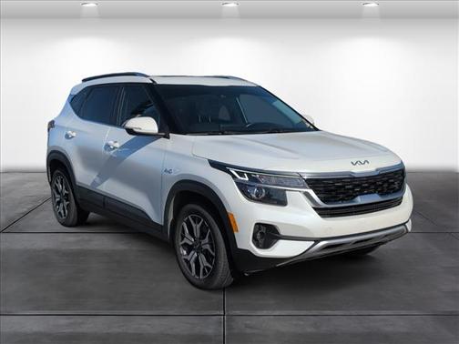 2023 Kia Seltos EX