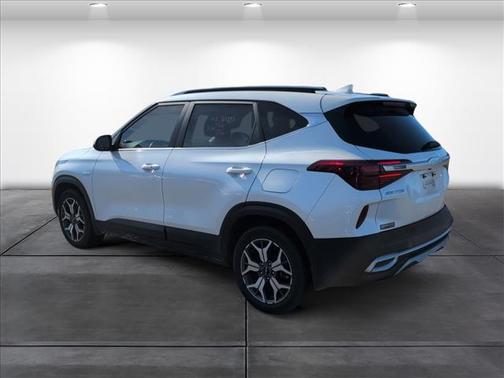 2023 Kia Seltos EX