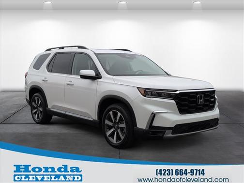 2025 Honda Pilot Touring 8-Passenger