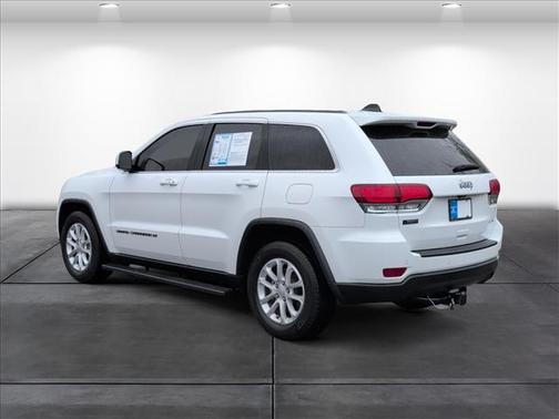 2022 Jeep Grand Cherokee Laredo