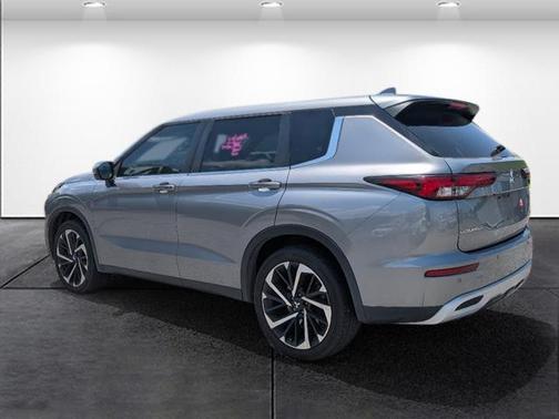 2022 Mitsubishi Outlander SE 2.5 2WD