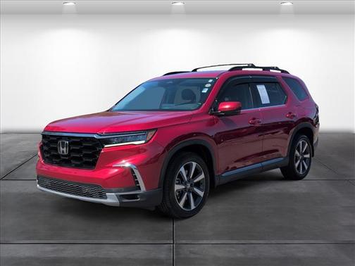 2025 Honda Pilot Touring 8-Passenger