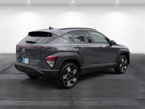 2025 Hyundai KONA SEL Convenience