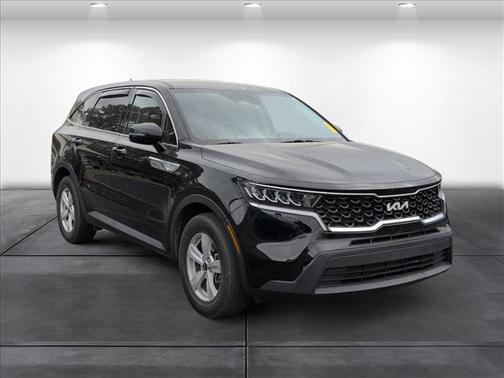 2023 Kia Sorento LX
