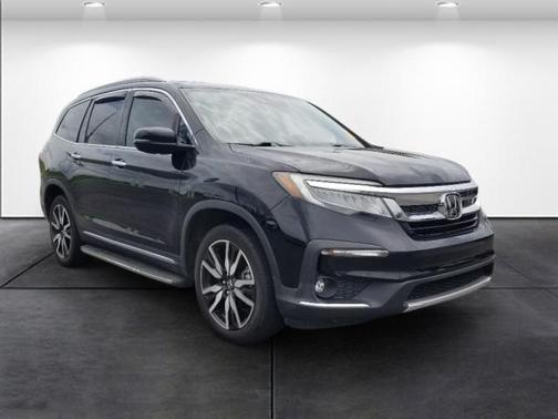 2021 Honda Pilot Touring 8-Passenger