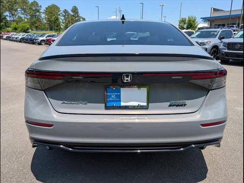 2025 Honda Accord Hybrid Base