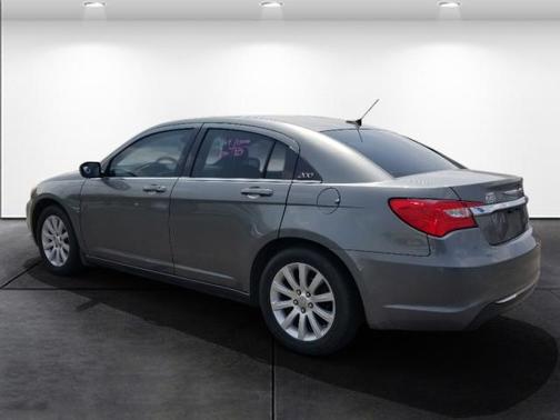 2012 Chrysler 200 Touring