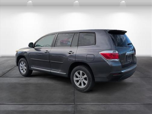 2012 Toyota Highlander SE