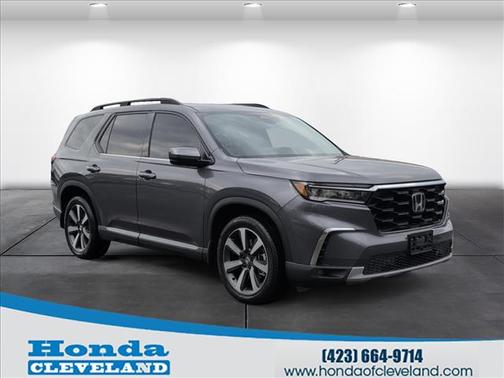 2025 Honda Pilot Touring 8-Passenger