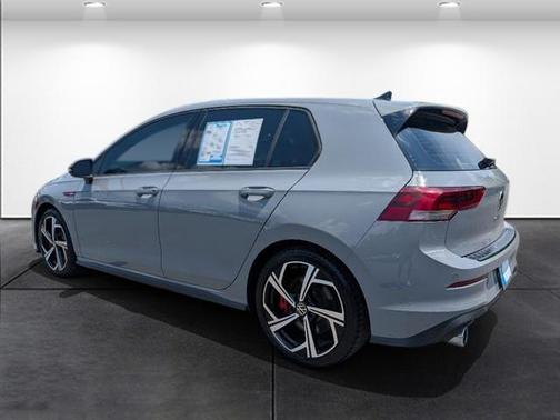 2024 Volkswagen Golf GTI 2.0T SE DSG