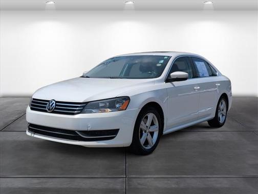 2013 Volkswagen Passat 2.5 SE