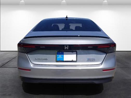 2025 Honda Accord Hybrid Base