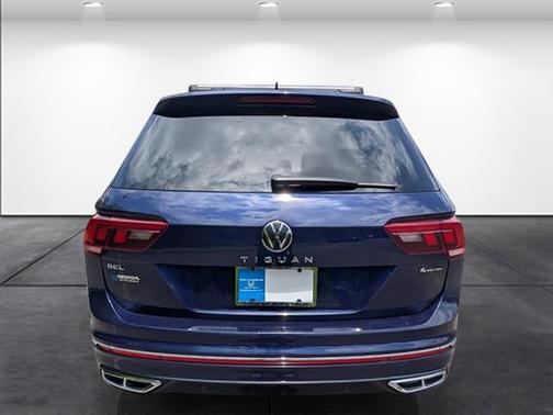 2022 Volkswagen Tiguan 2.0T SEL R-Line 4MOTION
